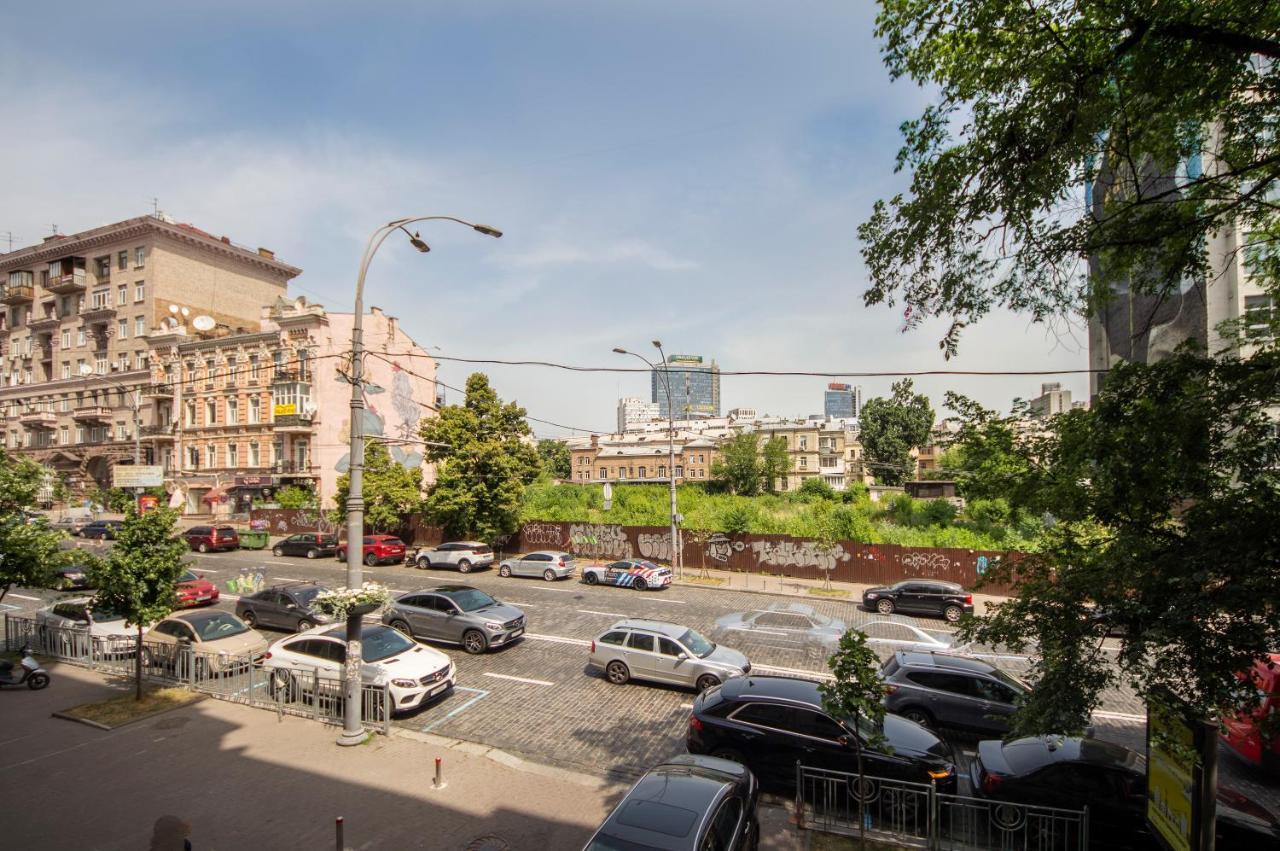Idea Design Apart-Hotel Kyiv Exterior photo